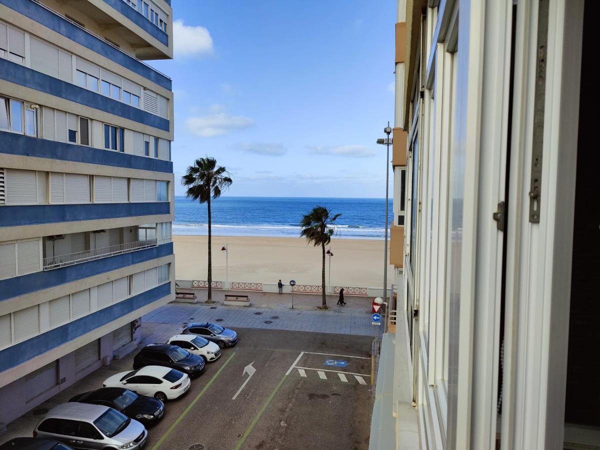 Paseo Maritimo Victoria 2 Rooms Cádiz Buitenkant foto